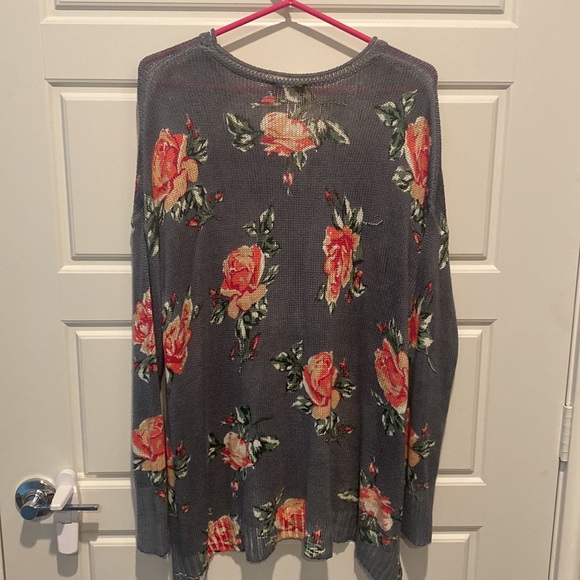Floral Sweater - Picture 2 of 2